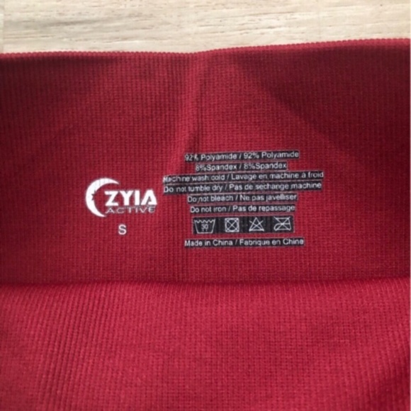 ZYIA Red Bike Shorts - Picture 2 of 7